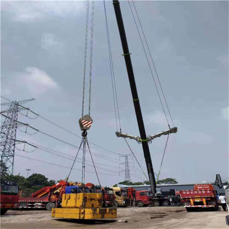 东郊镇风电设备吊装