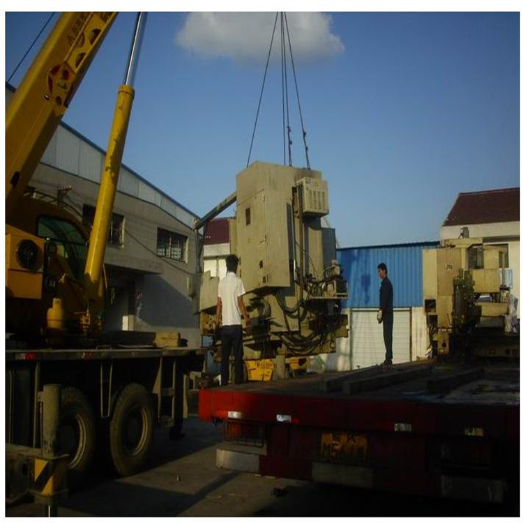 东郊镇专业起重吊装服务